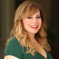 Kirsten Vangsness to Host the 56th CAS AWARDS