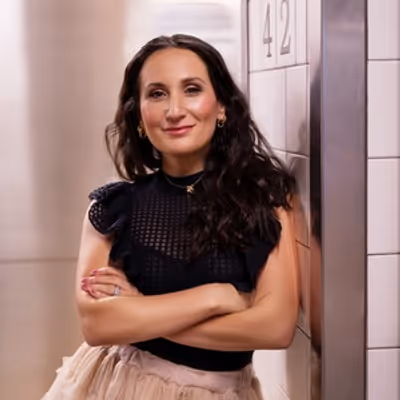Brooklyn Singer-Actress Daniella Rabbani to Release Klezmer Album Exploring Jewish Identity