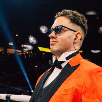 Tobias Greenhalgh Makes Netflix Debut in THE CAGE Season 2