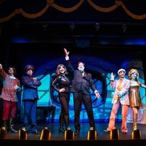 Review: 009, LICENSE TO THRILL at The Gaslight Theatre