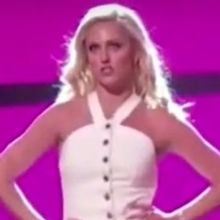 VIDEO: On This Day, April 8- MEAN GIRLS Opens On Broadway
