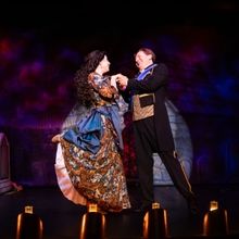 Review: THE PHANTOM OF THE OPERA at The Gaslight Theatre
