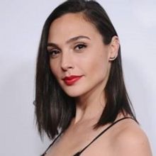 Gal Gadot to Star in New Showtime Limited Series
