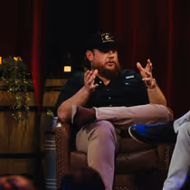 Luke Combs Reveals How He Tracked Down Tracy Chapman for Grammys Duet