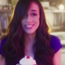 BWW Flashback: Colleen Ballinger's Journey to WAITRESS on Broadway