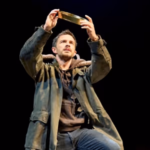 Review Roundup: Jonathan Bailey in RICHARD II - What did the Critics Think?