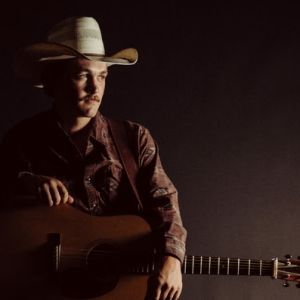 Zach Top's 2025 COLD BEER & COUNTRY MUSIC Headline Tour Immediately Sells Out