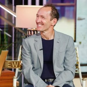 Video: Producer Jeffrey Seller Talks Working with Jonathan Larson, Lin-Manuel…