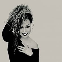 Interview: Lauren Henderson Explores Identity and Heritage in New Album SONIDOS