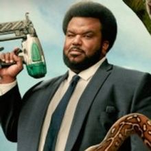 VIDEO: Peacock Shares KILLING IT Trailer Starring Craig Robinson
