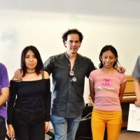 Jóvenes Músicos, Estudiantes Y Público Reciben Clase Magistral Sobre El Concierto…
