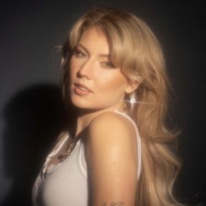Country-Pop Sensation Dasha to Make Grand Ole Opry Debut in June