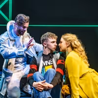 BWW Review: BE MORE CHILL, Shaftesbury Theatre