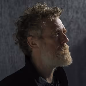 Glen Hansard Shares 'Sure As The Rain;' 'The Swell Season' On Tour Now