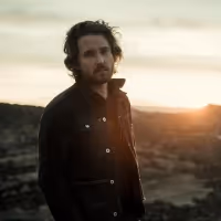 Christopher Paul Stelling Shares 'Lucky Stars'