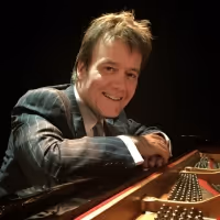 Birdland Theater to Present Singer-Pianist Eric Comstock in New Weekly September…