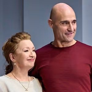Meet the Cast of OEDIPUS, Now Playing on Broadway