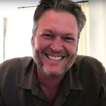 VIDEO: Blake Shelton Talks About His Upcoming Wedding on LATE NIGHT WITH SETH MEYERS