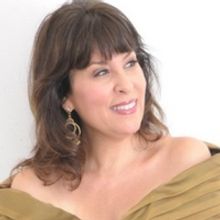 Meri Ziev Returns to Don't Tell Mama with NEW WORDS