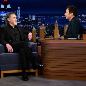 Video: Jimmy Fallon Presents Billy Crudup with Sardi's Portrait on THE TONIGHT SHOW