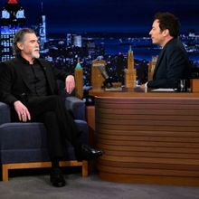 Video: Jimmy Fallon Presents Billy Crudup with Sardi's Portrait