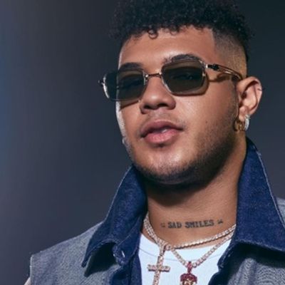 PARIS Earns BOZA a Premios Juventud 2026 Nomination With SECH