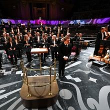 Review: BBC PROMS: FOLK SONGS AND DANCES, Royal Albert Hall