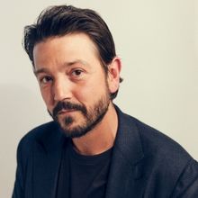 Diego Luna To Host Academy’s Scientific and Technical Awards