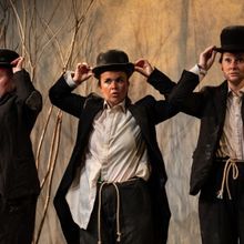Review: GODOT IS A WOMAN, Old Fire Station, Oxford