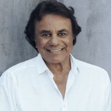 Johnny Mathis to Retire From Concerts and Touring