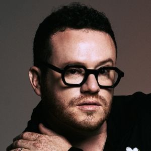 Sam Fischer Unveils New Track 'Hard to Love'