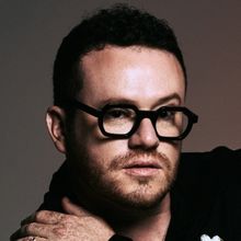 Sam Fischer Unveils New Track 'Hard to Love'