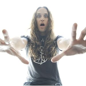 Los Angeles Musician Robbie Gennet Releases New Album 'Walking The Wire'