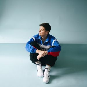 Review: EDINBURGH 2024: ABBY WAMBAUGH: THE FIRST 3 MINUTES OF 17 SHOWS, Pleasance Courtyard