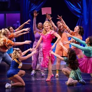 Review: LEGALLY BLONDE: THE MUSICAL at Village Theatre