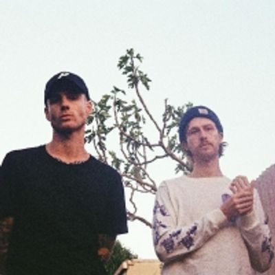 Australian Alt-Emo Duo Wayside Drops New Single 'In A Place'