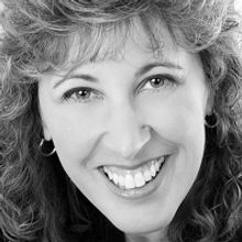 BWW Feature: Come To The CABARET in Westport