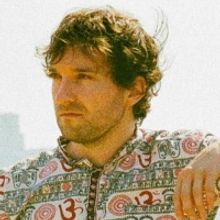 Angelo De Augustine Shares New Double Single '27' & 'Hologram'