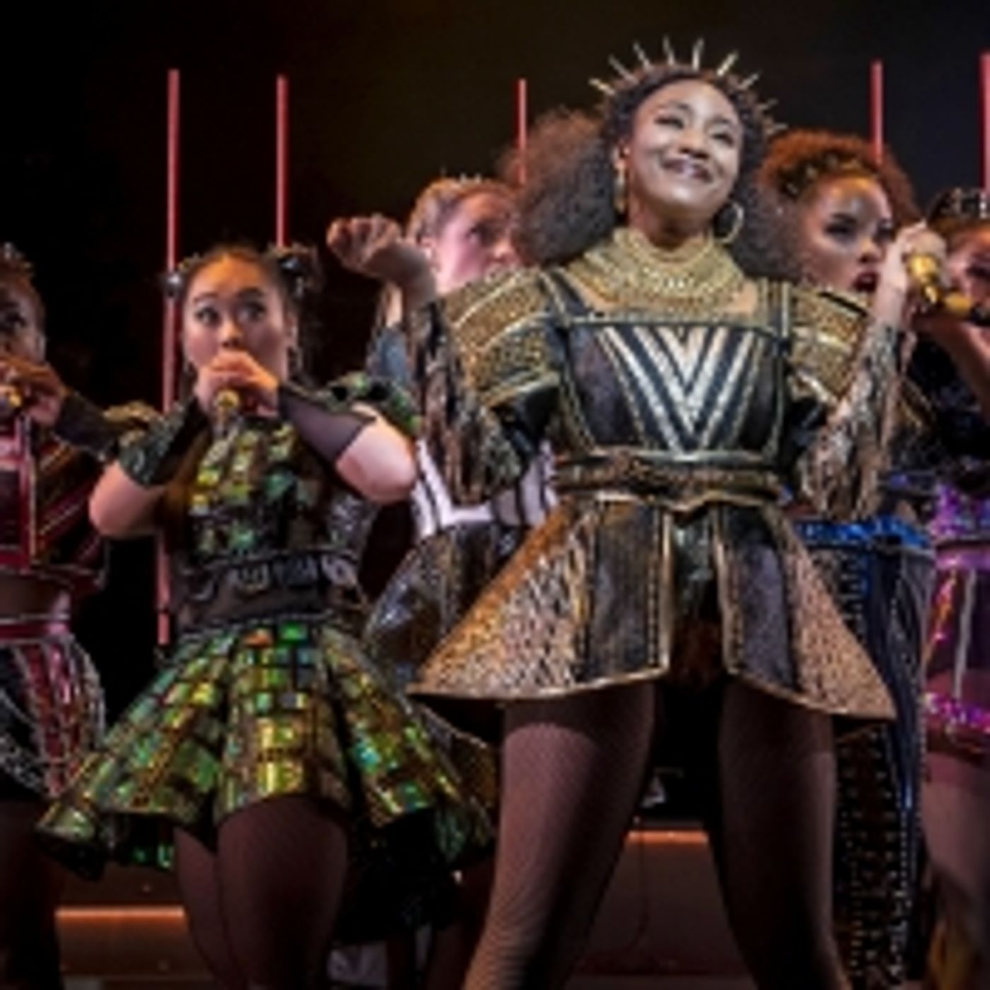 Wake Up With BWW 8/2: SIX Will Come to Broadway, and More!  Image
