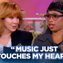 Reba McEntire Spills Secrets From THE VOICE With Jennifer Hudson