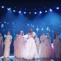 VIDEO: Idina Menzel & 9 Elsas From Around the Word Perform 'Into the Unknown' at the OSCARS
