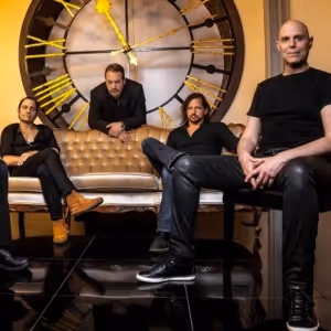 COLOSSAL STREET JAM Release 'No Way To Live'