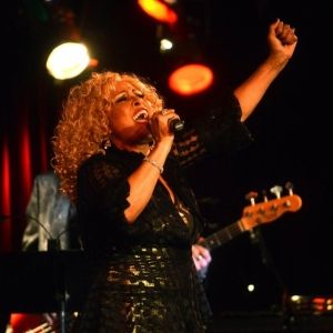 DARLENE LOVE: LOVE FOR THE HOLIDAYS is Coming to Patchogue Theatre for the Performing Arts