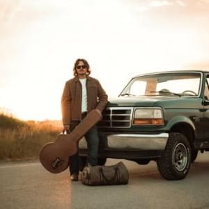 Hunter James Releases CHASING A SOUND Single