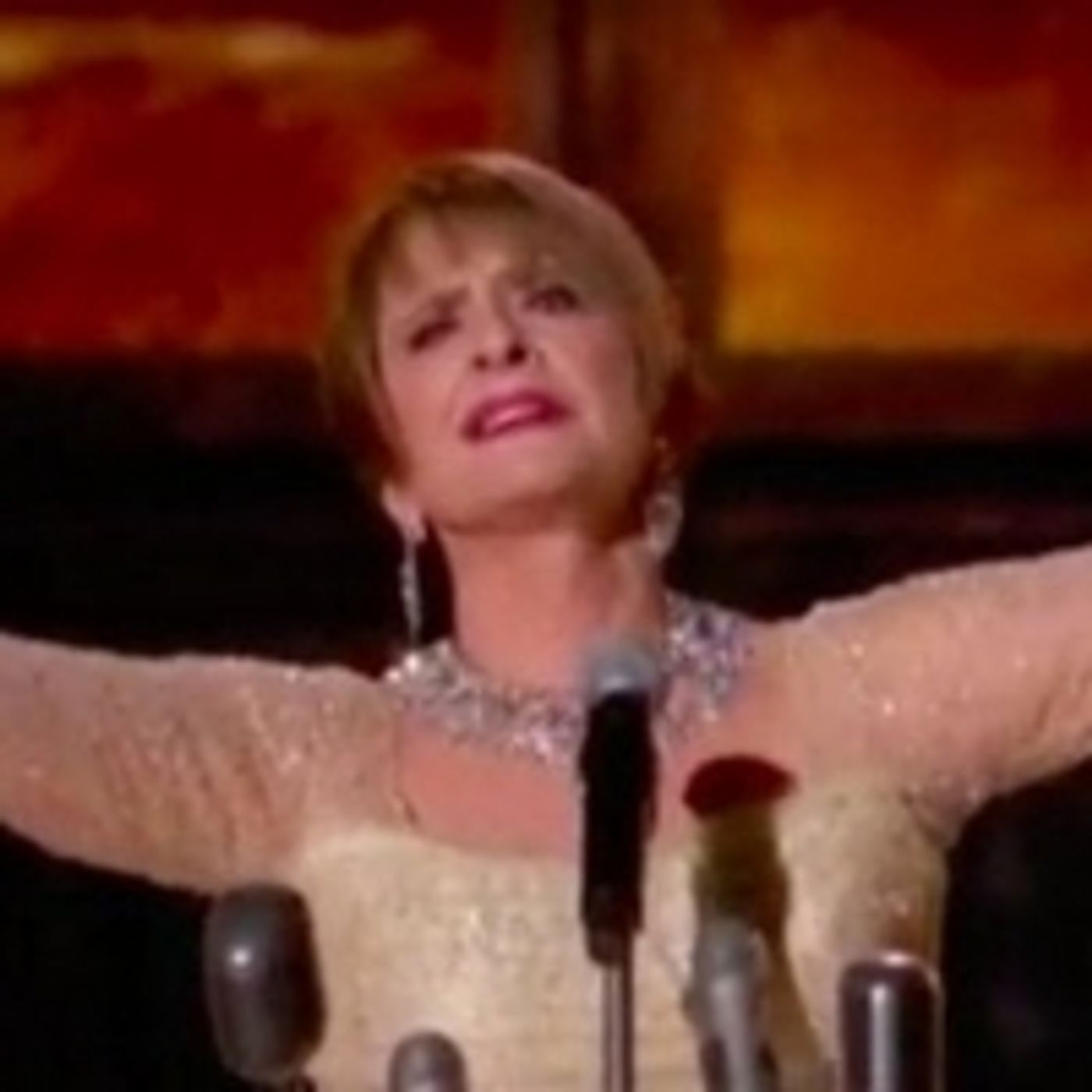 Wake Up With BWW 10/7: Patti LuPone Responds to Trump on the Balcony, Alex Brightman Plays Animated BEETELJUICE, and More!  Image