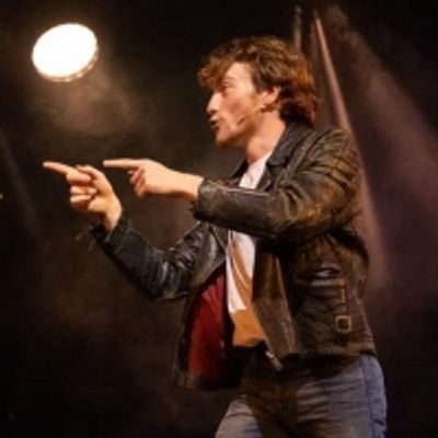 EDINBURGH 2019: BWW Review: ALL SHOOK UP, Rose Theatre @ Gilded Balloon