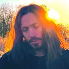 Sunnsetter Shares 'Float In Circles' Single