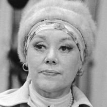 Glynis Johns Dies at Age 100