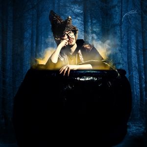 Edy Hurst Premieres Comedy Theatre Show About Witches, Neurodivergence and The…