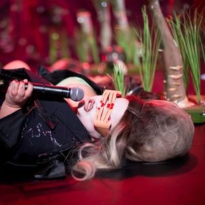 Review: MIDGITTE BARDOT: SHOOTING FROM BELOW, Southbank Centre